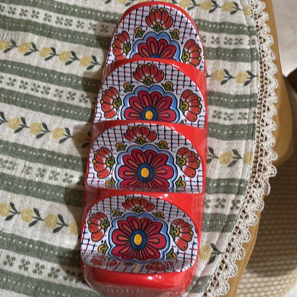 Really cute for your taco party